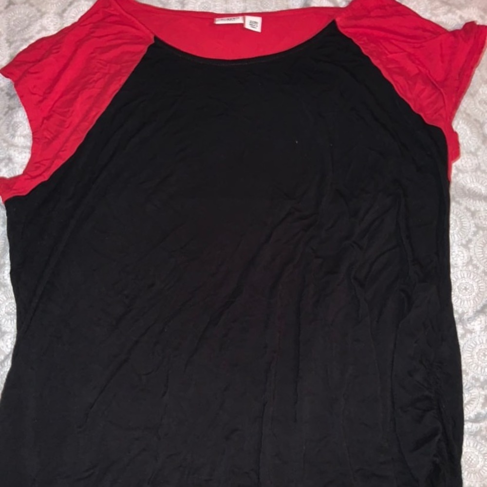 Red and black top
